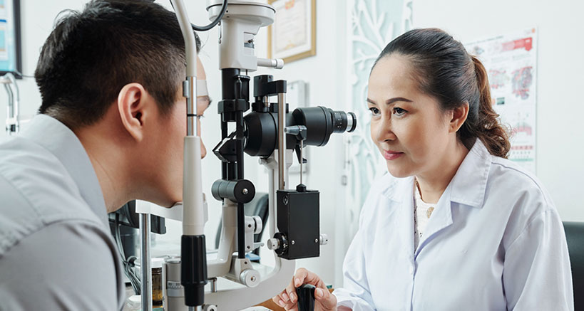 Study Optometry in Spain (in Spanish)